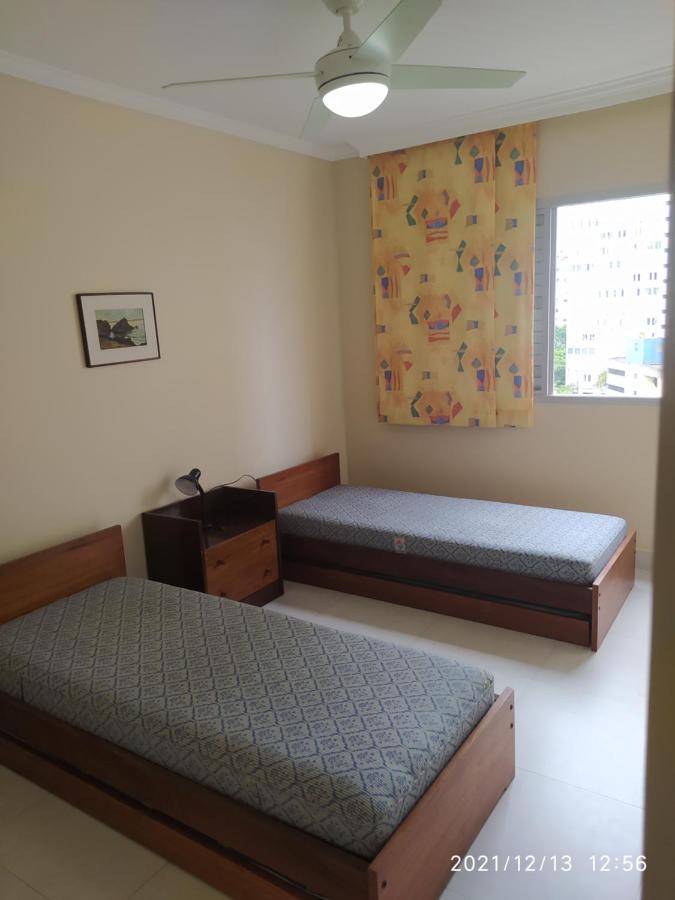 Apto A 25 Metros Areia Pitangueiras Vista Mar 4 Quartos 3 Banheiros 1 Vaga Carro Servico De Apartment *